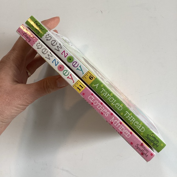🛍️$5 Add-on🛍️ Sew Zoey books - Picture 2 of 5